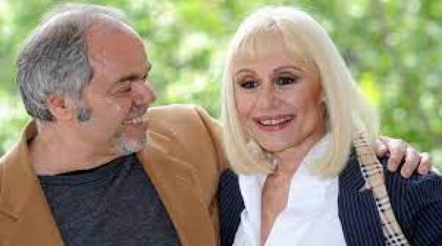 La Carr&agrave; "icona" dei gay? Che esagerazione!