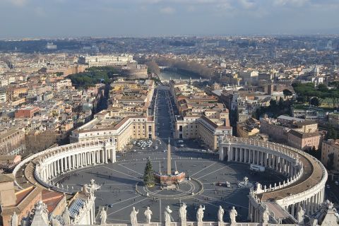 Tradizionalisti della Chiesa contro la papale "amoris laetitia"