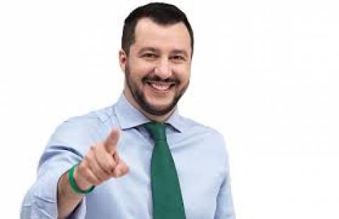 Sul successo che riscuote Salvini serve fare una valutazione psicologica